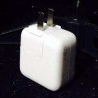 ราคา หัวชาร์จไอโฟน ไอแพด 10W แท้ 100% (1802018718)