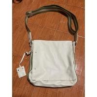 ราคา กระเป๋าสะพาย หนังแท้ Bally (22181551573)