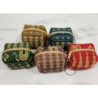 ราคา กระเป๋าใส่เหรียญ ขนาดเล็ก ทรง สี่เหลี่ยม เต๋า น่ารัก ๆ ปักไหม ลายไทย ลายช้าง (24822835209)