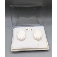 ราคา ต่างหูหนีบบิดเพชรงาช้าง (พร้อมกล่อง) คัดจากญี่ปุ่น (48301763095)