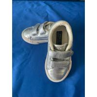 ราคา รองเท้าเด็ก รองเท้าผ้าใบเด็ก มือสอง แบรนด์ Ralph Lauren ของแท้ ✨% ความยาวเท้าด้านใน 15 ซม. สภาพ 85% (28454087614)