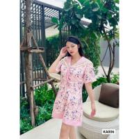 ราคา จั้มสูทผ้าพิมพ์ลายดอกเดซี่ สวยคลาสิค ดีเทลปกทหารเรือแต่งกุ้นลูกไม้รอบปก มีโบว์ผูกหน้า (42265545303)