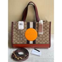 ราคา NewCoach Dempsey Carryall In Signature Jacquard With Stripe And Coach Patch11 นิ้ว แท้ (29031563262)