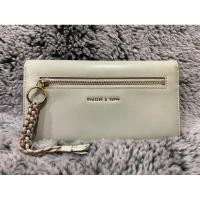 ราคา Charles & Keith กระเป๋าสตางค์ใบยาว ของแท้ (20479969515)