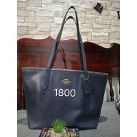 ราคา Coach toteปากกว้าง16" กระเป๋าสะพายผู้หญิง สีมิดไนท์มือ2 ของแท้100% (44377378835)