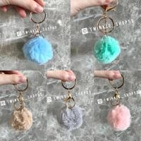 ราคา พวงกุญแจปอมปอม ขนฟูหลากสี (25030929881)