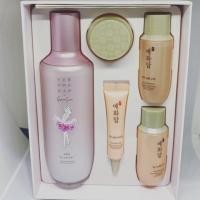 ราคา Thefaceshop Yehwadam Revitalizing Serum Gift Set (5 items) Limited (4944131694)