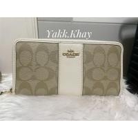ราคา NEWแท้ กระเป๋าสตางค์ใบยาว COACH รุ่นซิปรอบ (สีขาว) (11414539419)