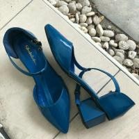 ราคา รองเท้าส้นสูงสีน้ำเงิน sz36 สะภาพใหม่ (1266458404)