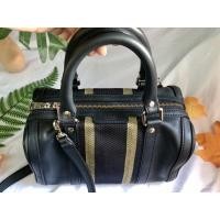 ราคา กระเป๋ากุชชี่ คอร์สบอดี้ มือสองตู้ญี่ปุ่น หนังแท้ 100% (9075632952)