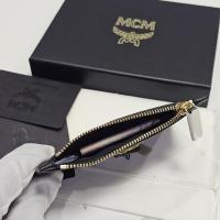 ราคา ของแท้ 100% .* New พร้อมส่ง .* กระเป๋าใส่บัตร ใส่สตางค์ Mcm Card holder สีดำ (25186844067)