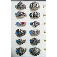 ราคา แหวนรุ่นโรงเรียนอาชีวะชื่อดังหลายโรงเรียนหลายแบบแหวนสวยคมชัดทุกมุมไม่เหลืองสวยๆครับ (29981740887)