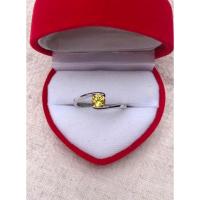 ราคา แหวนบุษราคัมแท้ธรรมชาติ กลมสวยสะอาดไฟดี ตัวเรือนเงินแท้ชุบทองคำขาว (9731350858)