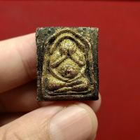 ราคา D-9.พระปิดตาสี่กร เนื้อผง กรุวังหน้า ลป.เทพโลกอุดร พิมพ์สี่เหลี่ยม (29850304259)