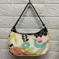 ราคา กระเป๋าสะพาย กระเป๋าถือ LeSportsac ลายสวย มือ 2 มีร่องรอยการใช้งานปกติ กว้าง 10 สูง 5 ก้น 4 นิ้ว ราคา 200 บาท (43857066902)