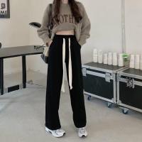 ราคา กางเกงขากว้าง ไม่จํากัดเพศ สําหรับผู้ชายและผู้หญิงที่มีสายรัดกว้างในผ้าสักหลาดหนังปลาคุณภาพดีที่สวยงาม (41618505152)