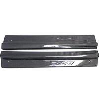 ราคา ยี่ห้อใหม่อะไหล่รถยนต์คาร์บอนไฟเบอร์ด้านข้างประตู Sill Lip สําหรับ RX7 FD3S Carbon Door Sill Plain (47002942161)