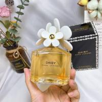 ราคา มาใหม่ล่าสุด 50 Marc Jacobs Mojie Daisy Yellow Daisy Ladies Eau De Toilette 100ml Long-Lasting Fresh Floral Fruity Fragrance Top Tone Violet Leaf Grapefruit Strawberry Middle Tone Gardenia Violet Jasm