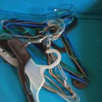 ราคา 17 ชิ้น ไม้แขวนเสื้อผสมมือสอง/ไม้แขวนเสื้อลวดพลาสติก (42355718135)