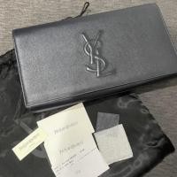ราคา YSL Clutch สีดำ ของแท้ (10974471406)