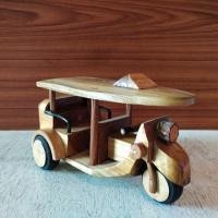 ราคา โมเดลรถไม้ รถตุ๊กตุ๊ก Tuk Tuk รถสามล้อ รถไม้ ขนาดยาว 16 ซม. (2700541485)