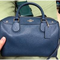 ราคา coach หมอน 9 นิ้ว ของแท้น้า มือ2 มีตำหนิค่า (1342978173)