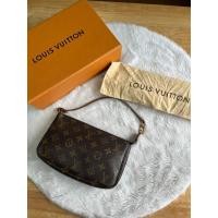 ราคา พอชหลุยส์ Lv pochette แท้% (19791331636)