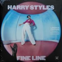 ราคา Harry Styles - Fine Line (Black & White Coloured Vinyl) (16326090333)