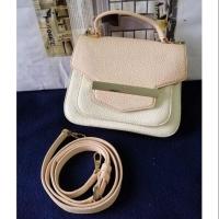 ราคา kate​ spade​ แท้​ สวย​ ไม่แพง (1557600662)