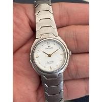 ราคา JUNGHANS Grand Prix QUARTZ ผู้หญิง ของแท้ มือสอง สภาพสวย (25301698835)