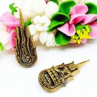 ราคา พระกริ่ง ยอดพระเศียร หลวงพ่อคูณ ปริสุทโธ เป็นพระกริ่งที่ออกแบบมาได้งดงามมาก หลวงพ่อท่านดำริสร้างและเมตตาปลุกเสกโดยท่านเอ (17935359020)