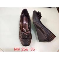 ราคา 256-35 รองเท้าคัทชู สีดำ เสริมส้น2นิ้ว หนังนิ่มสุดๆ งานปราณีตคุณภาพ Leepop แบรนด์แท้100% (10376390260)