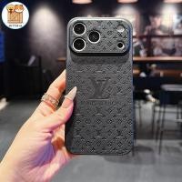 ราคา ใหม่ High-end Retro PU หนังลายแฟชั่นหน้าต่างขนาดใหญ่ LV เคสโทรศัพท์เหมาะสําหรับ IPhone 14 15 16 17 Pro Max Shock Protection (40177477227)