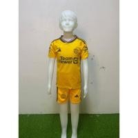 ราคา ชุดกีฬาเด็ก ชุดฟุตบอลเด็ก ทีม แมนยู ยูไนเต็ด Manu United 2023-2024(เสื้อ+กางเกง)สินค้าเรามีรับประกันทุกชิ้นสินค้าเหมือ (23652038849)