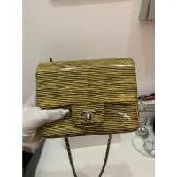 ราคา [SA201003632] Chanel / Classic Patent SHW (18903576483)