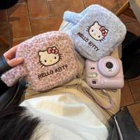 ราคา กระเป๋าใส่เหรียญตุ๊กตาแมวคิตตี้กระเป๋าเก็บกล้องทันทีแบบพกพากระเป๋าแต่งหน้าสไตล์เกาหลีของขวัญวันวาเลนไทน์ (42777361920)