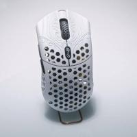 ราคา [สินค้าพร้อมส่ง] Finalmouse Starlight-12 Pegasus (S) (21571629034)