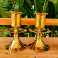 ราคา [sumpati]เชิงเทียนมีจานรอง ทองเหลือง อย่างดี ขนาดสูง 3 นิ้ว (รูใหญ่) จำนวน 1 คู่ (19376978999)