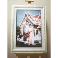 ราคา กรอบรูปแต่งงาน กรอบรูปสีขาวครีมลายหลุยส์2ชั้น (6463103522)