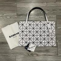 ราคา Used กระเป๋า Bao Bao Rock (16678869284)