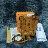 ราคา กระเป๋าสะพาย ทรงโฟน MCM size8.2"*2"*7" (15973732172)