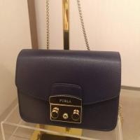 ราคา Furla metropolis mini navy ของใหม่ แท้จากช้อปดิวตี้ฟรี (1711737724)