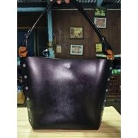 ราคา กระเป๋ามือสอง Charles&Keith สีดำ ใหม่ สะพายไหล่ ขนาด 9*10 นิ้ว ปากกว้าง 14 นิ้ว ตำหนิไม่มึแท็กห้อยและป้ายด้านใน พร้อมส่ง (45504136989)