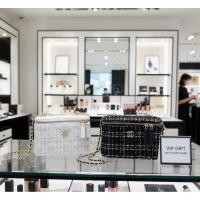 ราคา กระเป๋าทรง Vanity สุดหรู เนื้อผ้าทวีต สีขาว (49802318755)