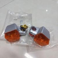 ราคา ไฟเลี้ยวหน้าแบบจับแฮนด์ใส่ Honda C92-C95 ของใหม่(ไม่แท้)แบบพลาสติกสภาพสวยๆพร้อมใส่ใช้งาน(ราคาต่อ 1 คู่) (24536137854)