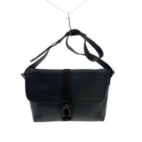 ราคา Coach shoulder bag Beck messenger leather BLK plain CM-379 Direct from Japan Secondhand (57904010784)