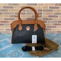 ราคา แท้ มือ 1 ลดมากกว่า 50% ‼️ กระเป๋าสตรี Karren (1811993284)