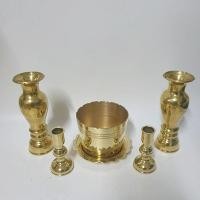 ราคา ชุดsetกระถางธูปทองเหลือง 4 นิ้วจานรอง เชิงเทียนอ้วน 4 นิ้ว แจกันทองเหลืองทรงเก่า 7 นิ้ว (10611625414)