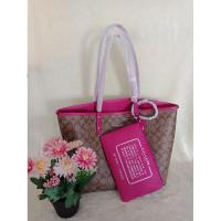 ราคา Coach F36658SV/Khaki Ceriseหนัง Canvas ลาย SIGNATURE กระเป๋า Tote ใบใหญ่ สามารถใช้ได้ทั้ง 2 ด้าน (4438537306)