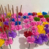 ราคา ดอกไม้ธูปเทียนลอยกระทงคละสี ราคาส่ง (28359801203)